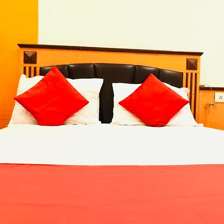 Hotel Volga 2 มุมไบ ภายนอก รูปภาพ